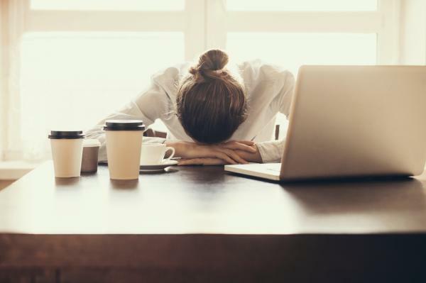 BURNOUT Syndrome: What is it, Causes, Symptoms, Treatment and Consequences