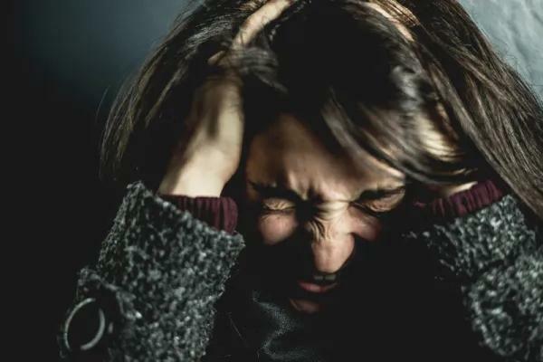 5 Razlika između napada panike i anksioznosti