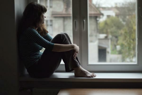 Avoidant Personality Disorder: Symptoms, Causes, Characteristics and Treatment