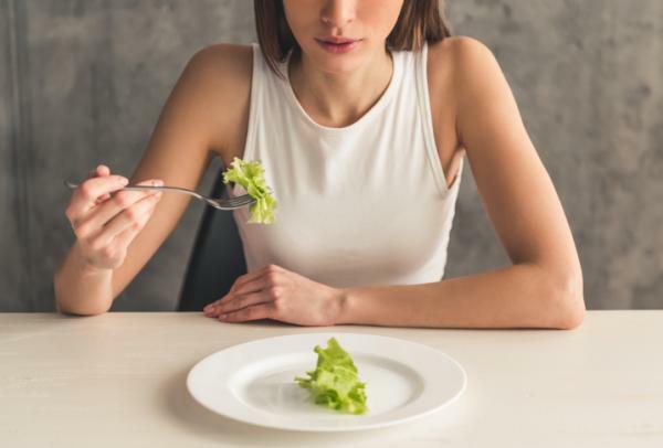 What is orthorexia: causes, symptoms, consequences and treatment