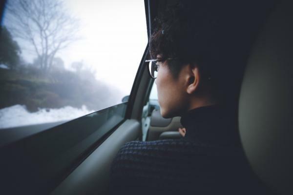 Seasonal affective disorder: causes, symptoms and treatment