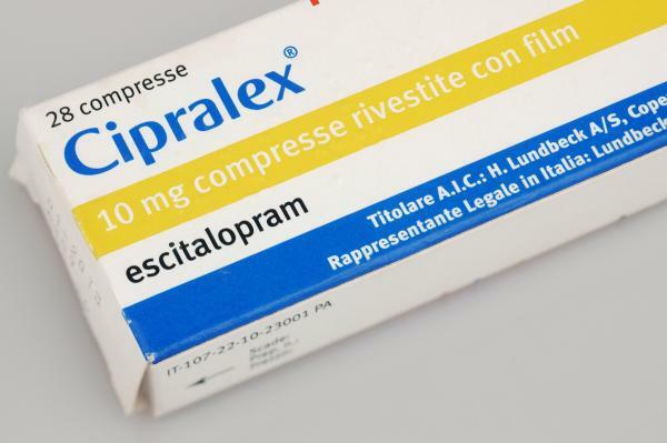 Escitalopram: čo to je, na čo je a vedľajšie účinky - Čo je escitalopram