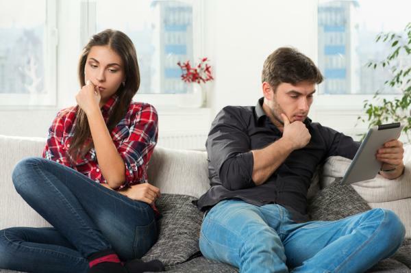 Hoe om te gaan met een manipulatieve partner - Communiceer met je partner