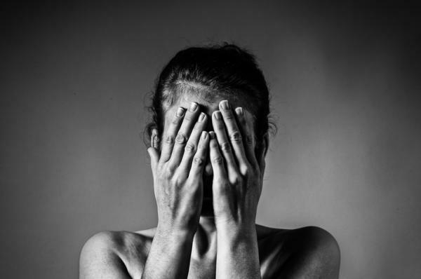 How to HELP an ABUSED WOMAN?