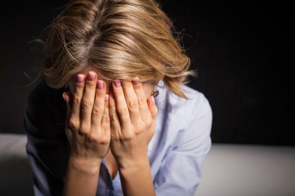 Angstkrise: symptomer og behandling