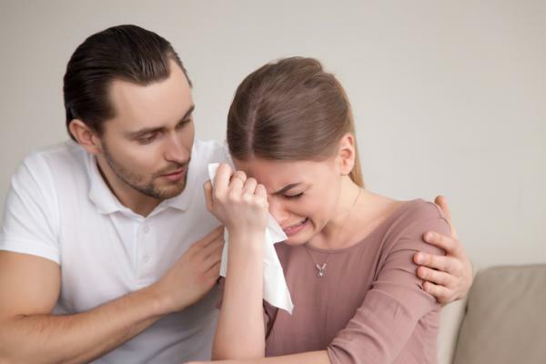 Como ajudar meu parceiro a superar uma dor