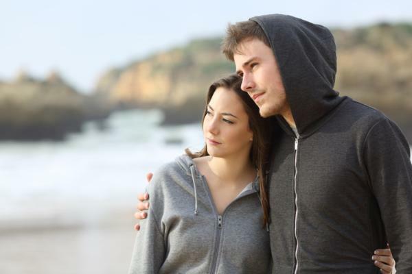 Mangelnde Zuneigung beim Paar: Ursachen, Symptome, Folgen und Verhalten