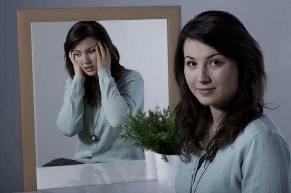 Bipolar Bozukluk: Kadınlarda Belirtiler - Kadınlarda Bipolar Bozukluk Belirtileri