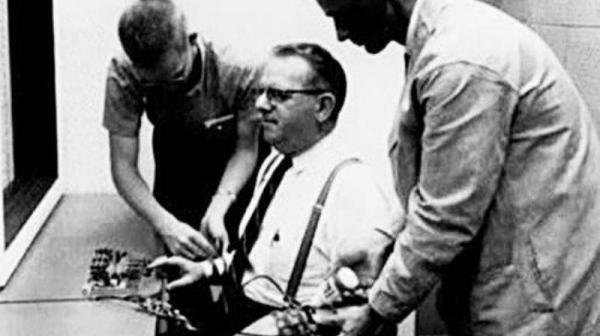 Stanley Milgram's gehoorzaamheid aan autoriteitsexperiment