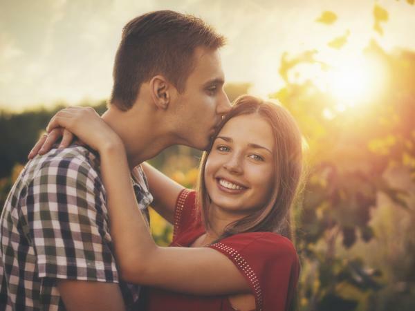 Como reviver a paixão em seu parceiro - Lembre-se do que fez você se apaixonar por seu parceiro