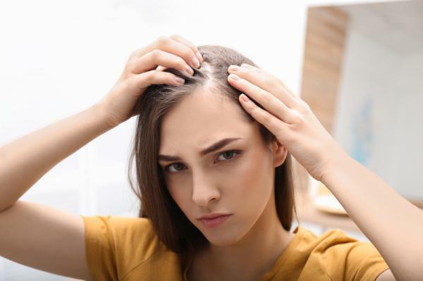 Como a alopecia pode afetar sua autoestima