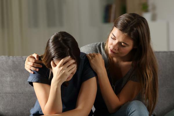 Самоушкодження у підлітків: що це таке, причини і як з ними боротися