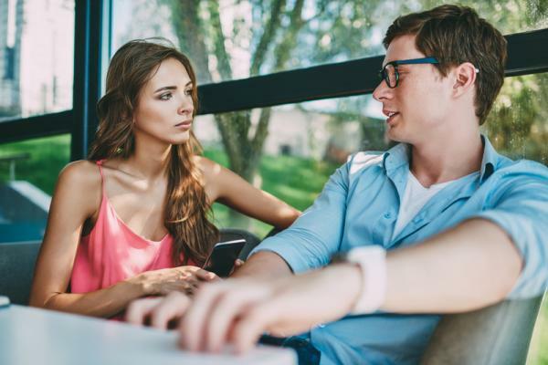 Was tun, wenn Ihr Partner Sie um eine offene Beziehung bittet?
