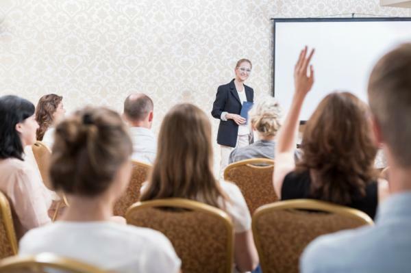 How to lose the fear of public speaking - How to gain self-confidence to speak in public