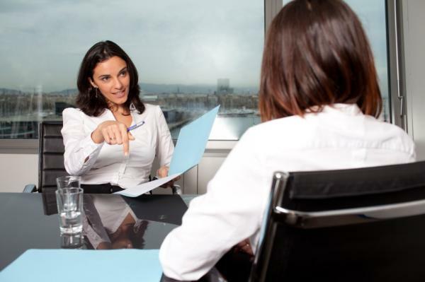 Hur man pratar om dina brister i en anställningsintervju
