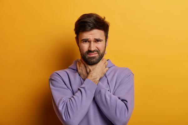 Difficulty swallowing due to anxiety: causes, symptoms and treatment