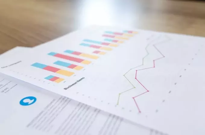 How to apply statistics in marketing? (8 key concepts)