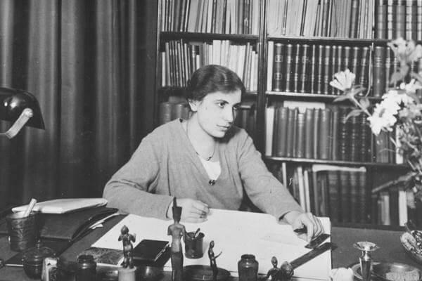 Personality Theories in Psychology: Anna Freud